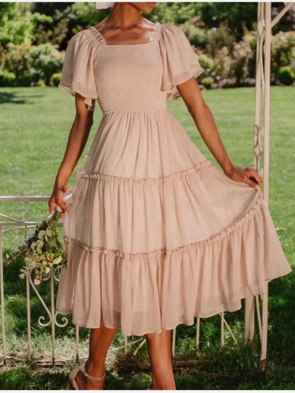 Ivy City Co. Ellie Dress in Champagne